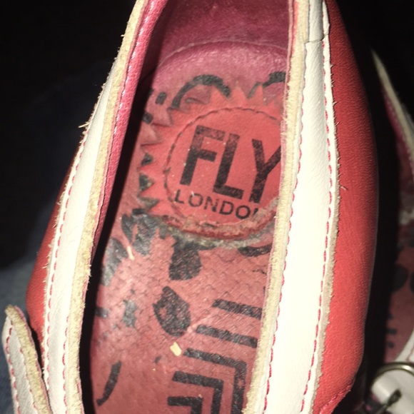 Shoes - Picture 2 of 4